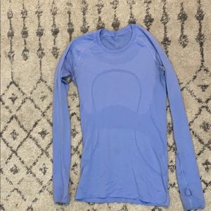 LULULEMON Light Blue Women’s Long Sleeve Size 6